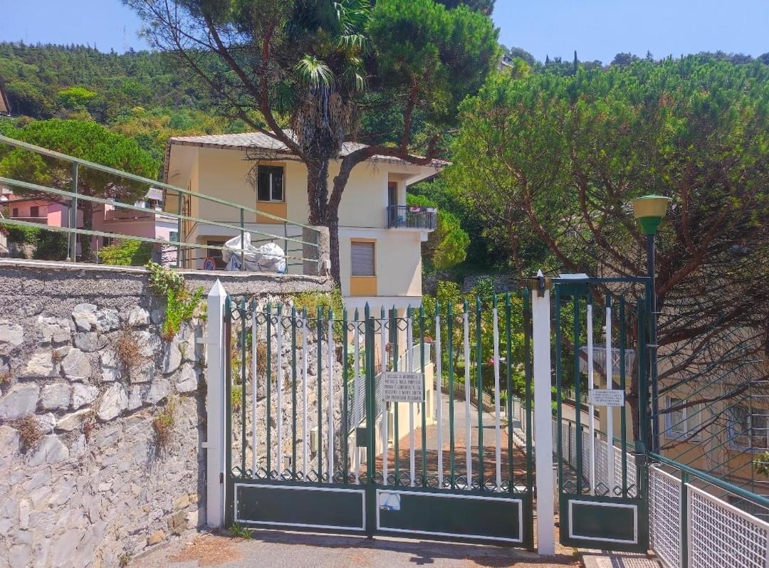 Forti Genova-Free Parking Castellaccio Apartment Εξωτερικό φωτογραφία